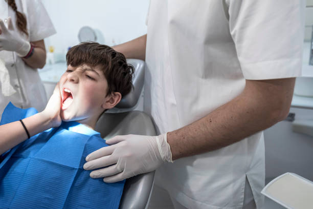 Best Emergency Dental Care for Abscessed Tooth in Roland, IA